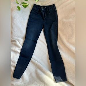Kut Donna fab ab ankle skinny, dark indigo, like new